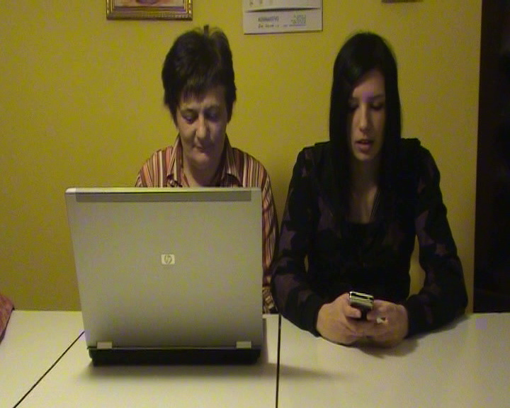 Zasvojenost z mobilnimi telefoni
