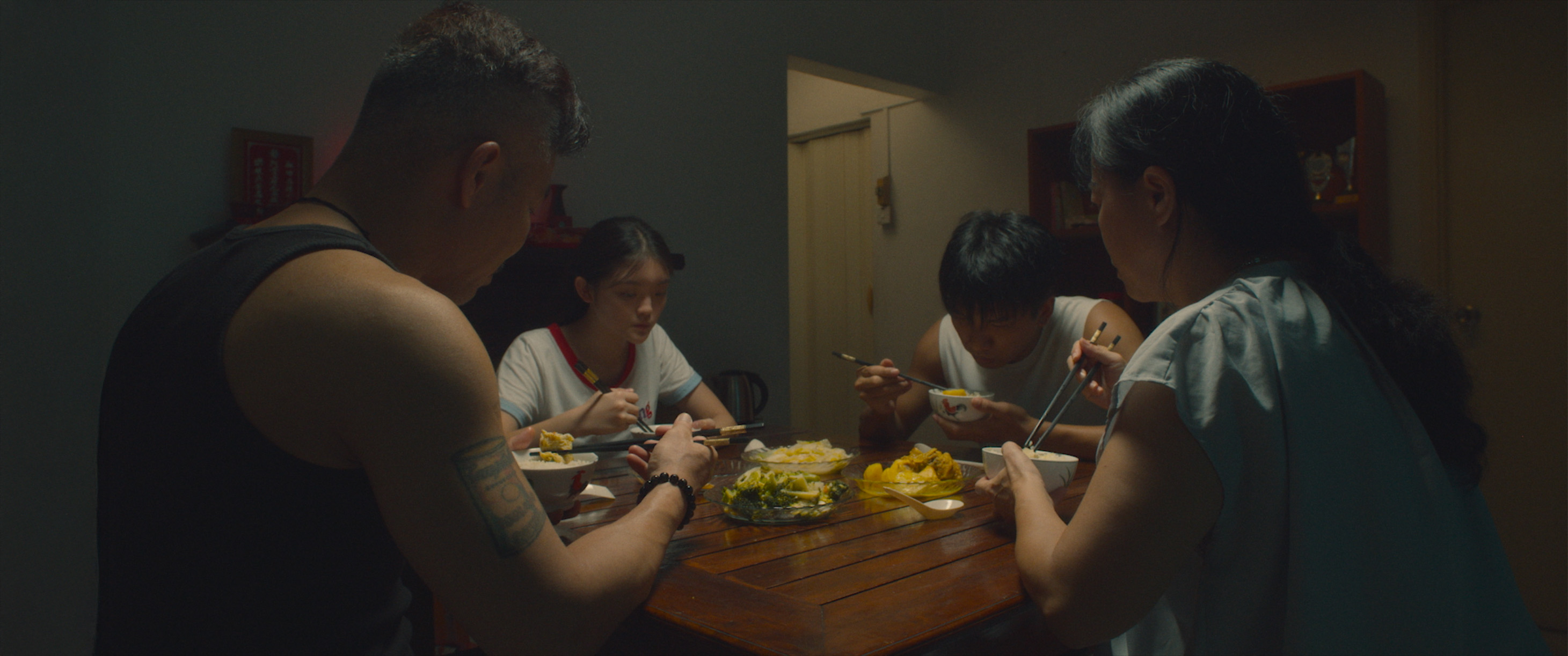 Corner 下無聲